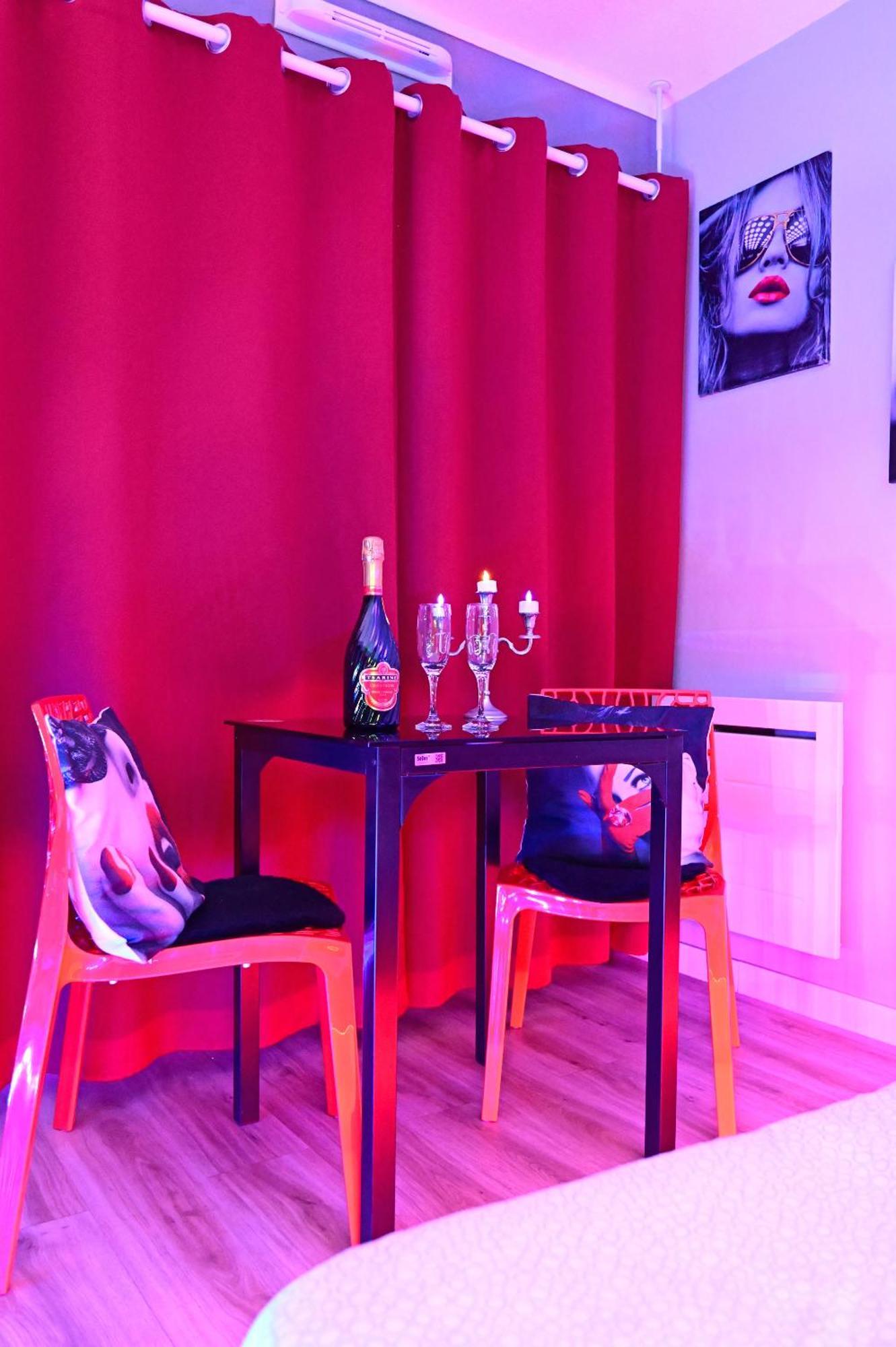 Grand Nuit A 2 Avec Sauna Luxe, Balneo, Ocean Rien Que Pour Vous Apartment Biscarrosse